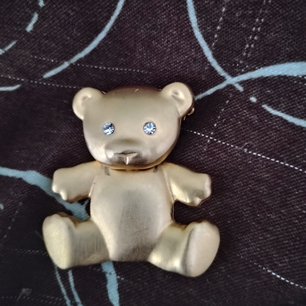 JJ Gold Teddy Bear Brooch with Crystal Accents